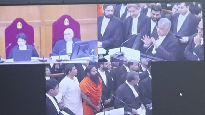 पतंजलि विज्ञापन मामले में Baba Ramdev को सुप्रीम कोर्ट से कड़ी फटकारपतंजलि विज्ञापन मामले में Baba Ramdev को सुप्रीम कोर्ट से कड़ी फटकार