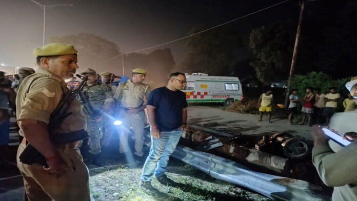 Mirzapur-road-accident Mirzapur Road Accident