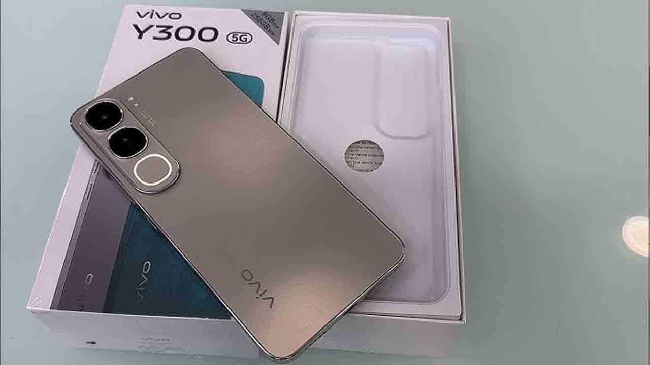 Vivo-Y300-5G 32MP Selfie कैमरा और 80W फास्ट चार्जिंग