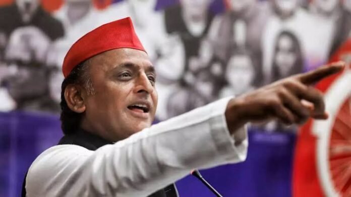 UP Election 2027: अखिलेश यादव की नई रणनीति, 75 जिलों के लिए 75 अलग घोषणा-पत्र