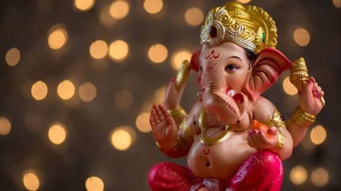 Ganesh Chaturthi 2026: गणेश चतुर्थी पर क्या पहनें, क्या खाएं? जानें पूजा विधि और शुभ मुहूर्त