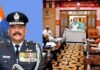 ऑपरेशन सिंदूर के हीरो कैसे बने राम मंदिर के CEO? जितेंद्र मिश्र के चयन की 3 बड़ी वजह वायुसेना से रिटायरमेंट के कुछ महीनों बाद मिली अहम जिम्मेदारी, राम मंदिर ट्रस्ट ने पहली बार बनाया CEO का पद अयोध्या। राम मंदिर के निर्माण के बाद अब